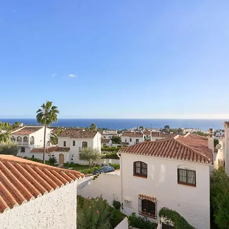 Casa Naranjos, Capistrano, * Нерха